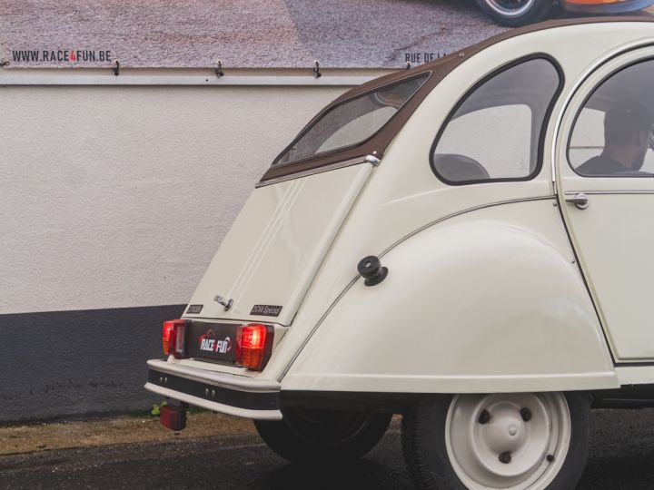 Citroen 2CV  - 12