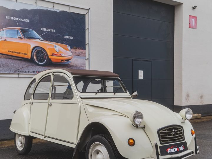 Citroen 2CV  - 1