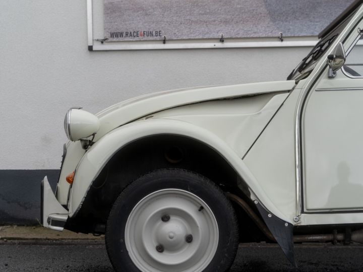 Citroen 2CV  - 15